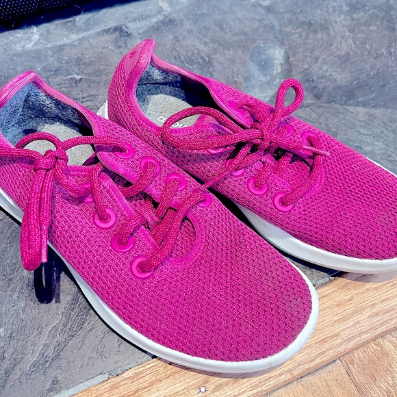 Allbirds women’s tree runners pink size 6 (fits like a 7) - Picture 1 of 5